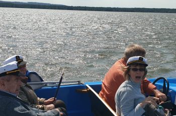 Pflegeheim Seniorenresidenz Weserbergland aus Porta Westfalica, Kreis Minden-Luebbecke begeistert mit Regatte auf dem Steinhuder Meer